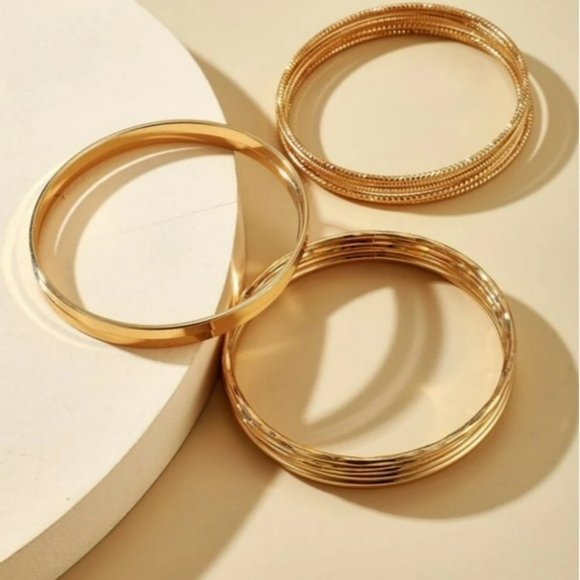 *Shiela* 12 Pc. Bracelet Set - Picture 5 of 6